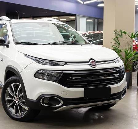 FIAT TORO 2.0 16V TURBO DIESEL VOLCANO 4WD AT9